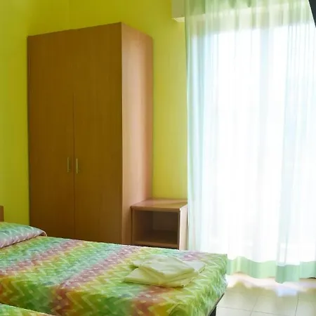 מלון Casa Per Ferie Nostra Signora Tonfano *