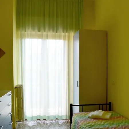 Casa Per Ferie Nostra Signora Tonfano * Марина-ди-Пьетрасанта