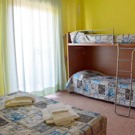 Отель Casa Per Ferie Nostra Signora Tonfano *