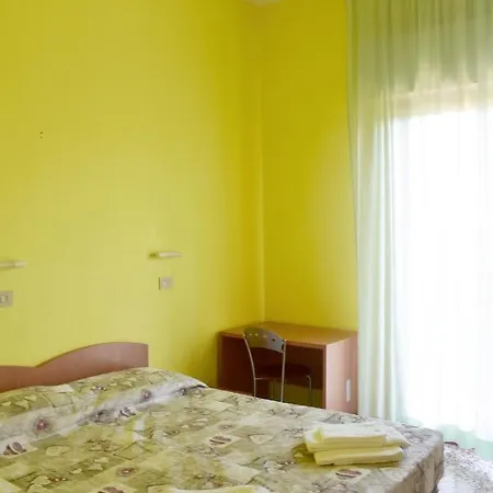 Отель Casa Per Ferie Nostra Signora Tonfano